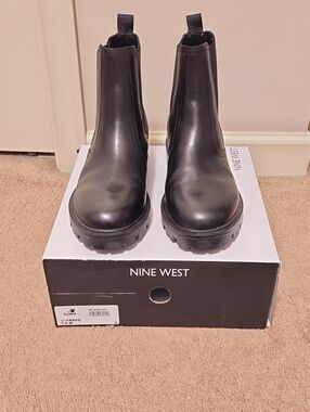 Nine West Yeeps Black Chelsea Lug Sole Ankle Boots
